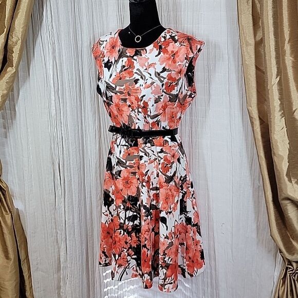 Tiani B Coral Floral Cap Sleeve A-Line Dress - Picture 4 of 14